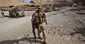 norsk soldat i dokumentärserien "Norge i krig: uppdrag Afghanistan" i SVT Play