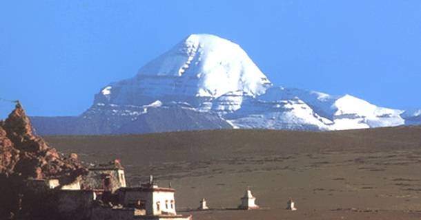 Berget Kailash i Tibet i dokumentären "Tibets magiska berg" i SVT Play