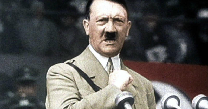 Hitler i dokumentären "Hitlers uppgång och fall" i SVT Play