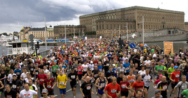 Löpare i "DN Stockholm halvmarathon" i TV4 Play