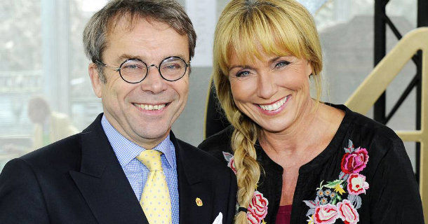 Knut Knutsson och Anne Lundberg i "Antikrundan 25 år" i SVT Play
