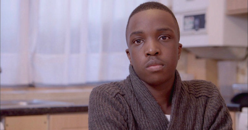 Pojke med autism i dokumentären "Att leva med autism" i SVT Play