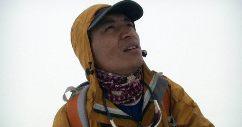 Sherpa i dokumentären "Från Everest till Kebnekaise - en sherpas resa" i TV4 Play