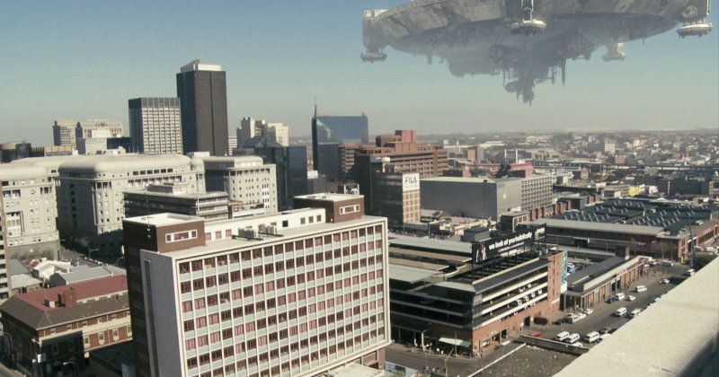 UFO i långfilmen Discrict 9 i SVT Play
