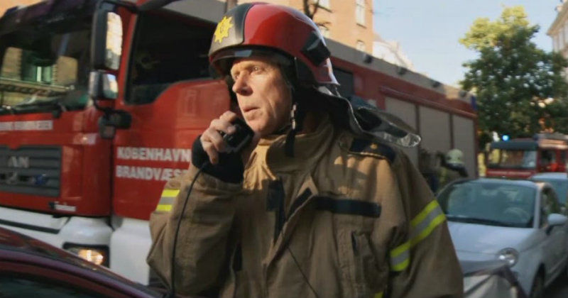 Dansk brandman i serien "Specialstyrkan - Köpenhamn" i TV4 Play