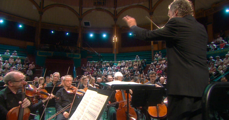 Nationalorkestern i Lille i "Debussy – inte bara La Mer" i SVT Play
