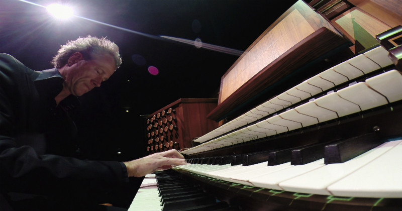 Gunnar Idenstam i "Tema orgel" i SVT Play