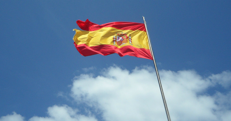 Spanska flaggan illustrerande dokumentären "Vart går Spanien?" i SVT Play