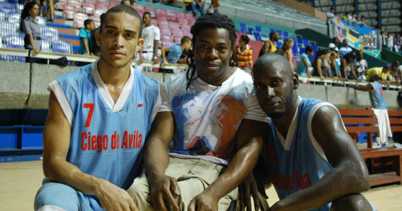 Medverkande basketspelare i dokumentären "Cuba, Basket & Svek" i TV10 Play