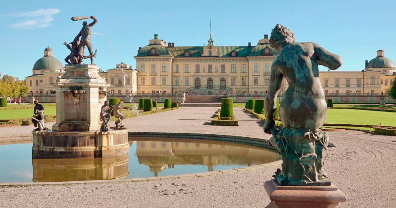 Drottningholms slott i dokumentär i SVT Play