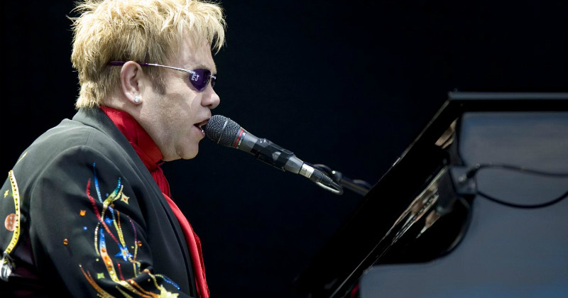Elton John: ett liv i rampljuset i SVT Play