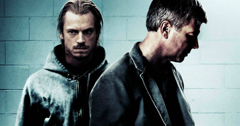 Joel Kinnaman och Jakob Eklund i "Johan Falk: Spelets regler" i TV4 Play