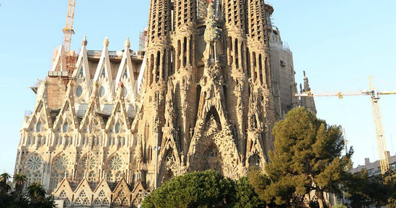 Sagrada Família i "Building Giants" i Viafree