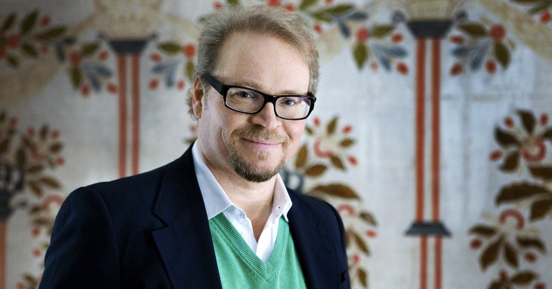 Fredrik Lindström i "Svenska dialektmysterier" på SVT Play