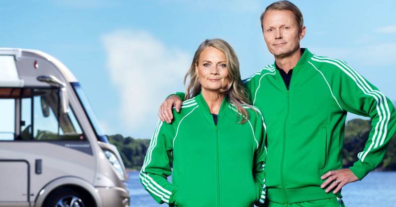 Felix och Moa Herngren i "Herngrens husbil" på TV4 Play