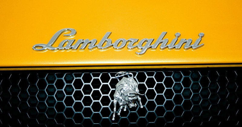 Ultimate Factories: Lamborghini på TV10 Play streaming