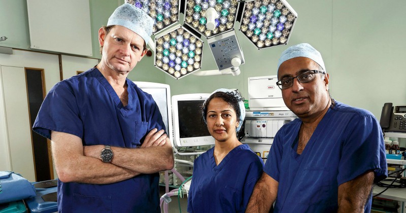 Surgeons: At the Edge of Life på TV4 Play