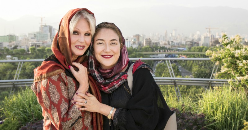 Streama Joanna Lumley längs Sidenvägen på UR Play