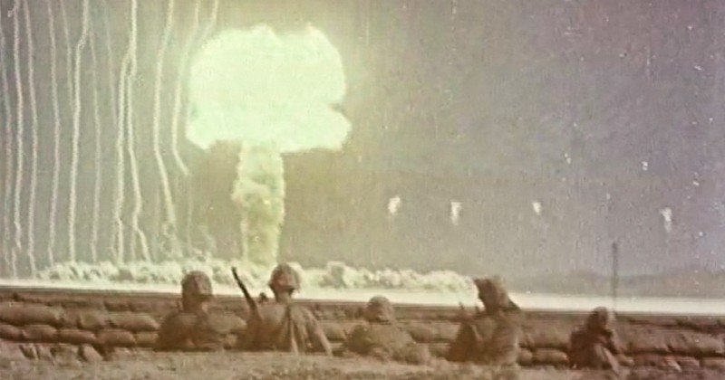 Sprängning av atombomb i Atombombens hemliga historia på SVT Play