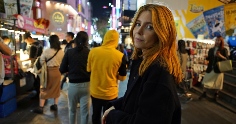 Stacey Dooley i "Sydkoreas dolda sexkameror" på SVT Play