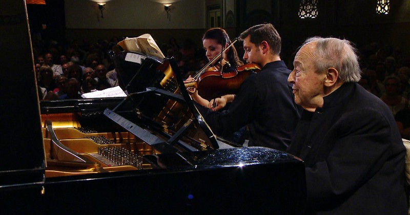 Menahem Pressler i Dvořáks andra pianokvintett på SVT Play stream