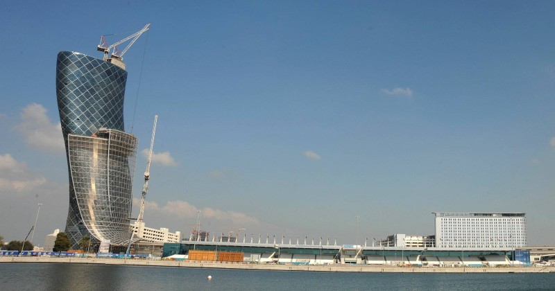 Leaning Tower of Abu Dhabi på TV10 | Viafree