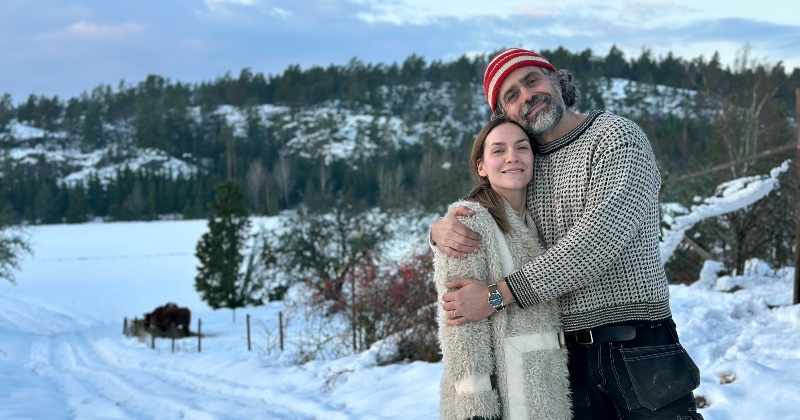 Hjälp, vi har köpt en bondgård! - julspecial på SVT Play