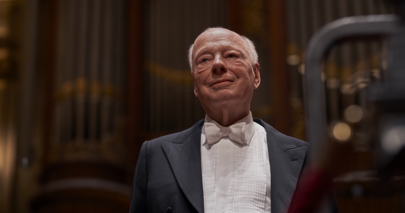 Bernard Haitink dirigerar Mozart och Bruckner på SVT Play