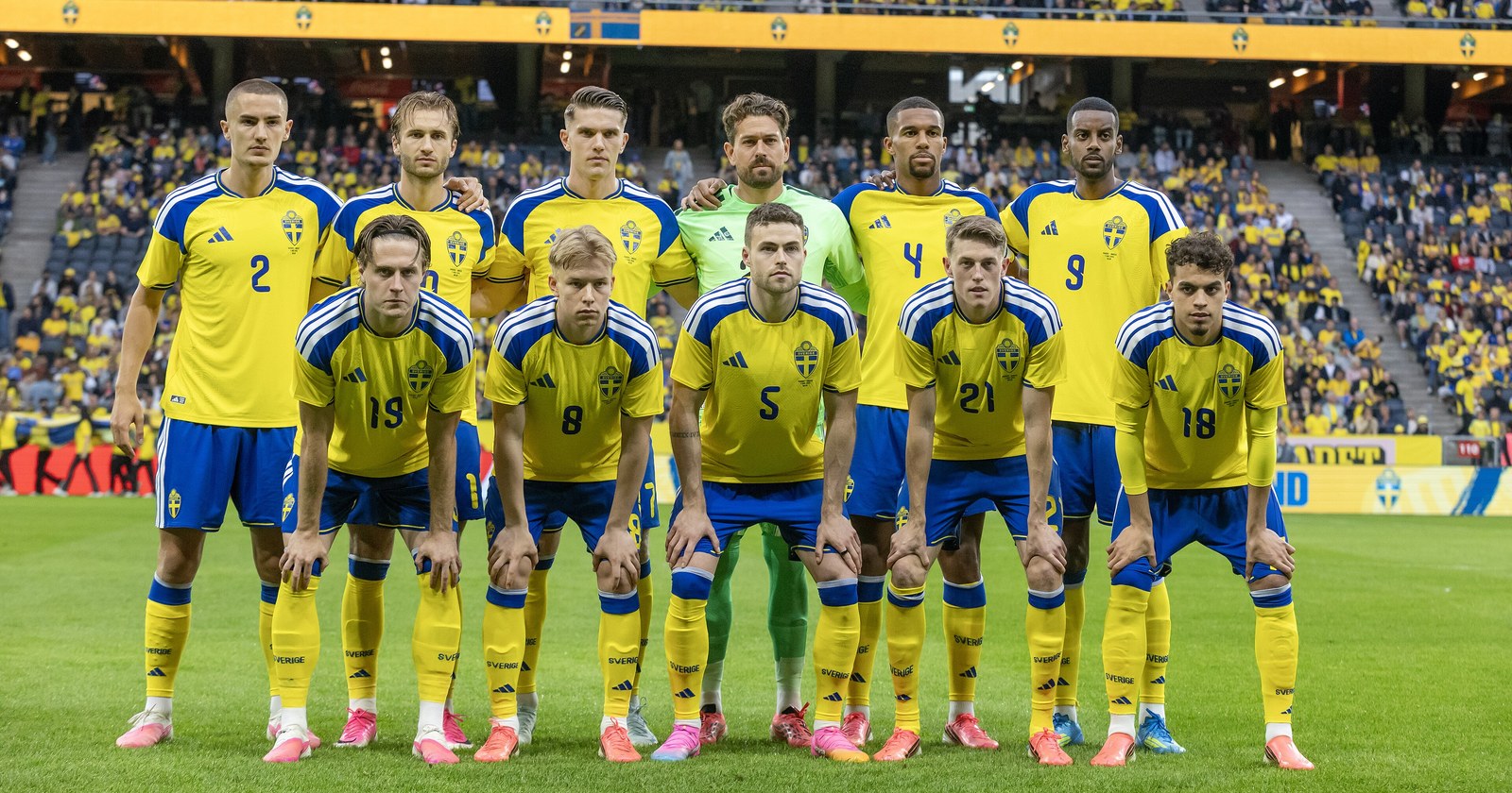 Sveriges herrlandslag i fotboll, startelvan uppställd före landskamp